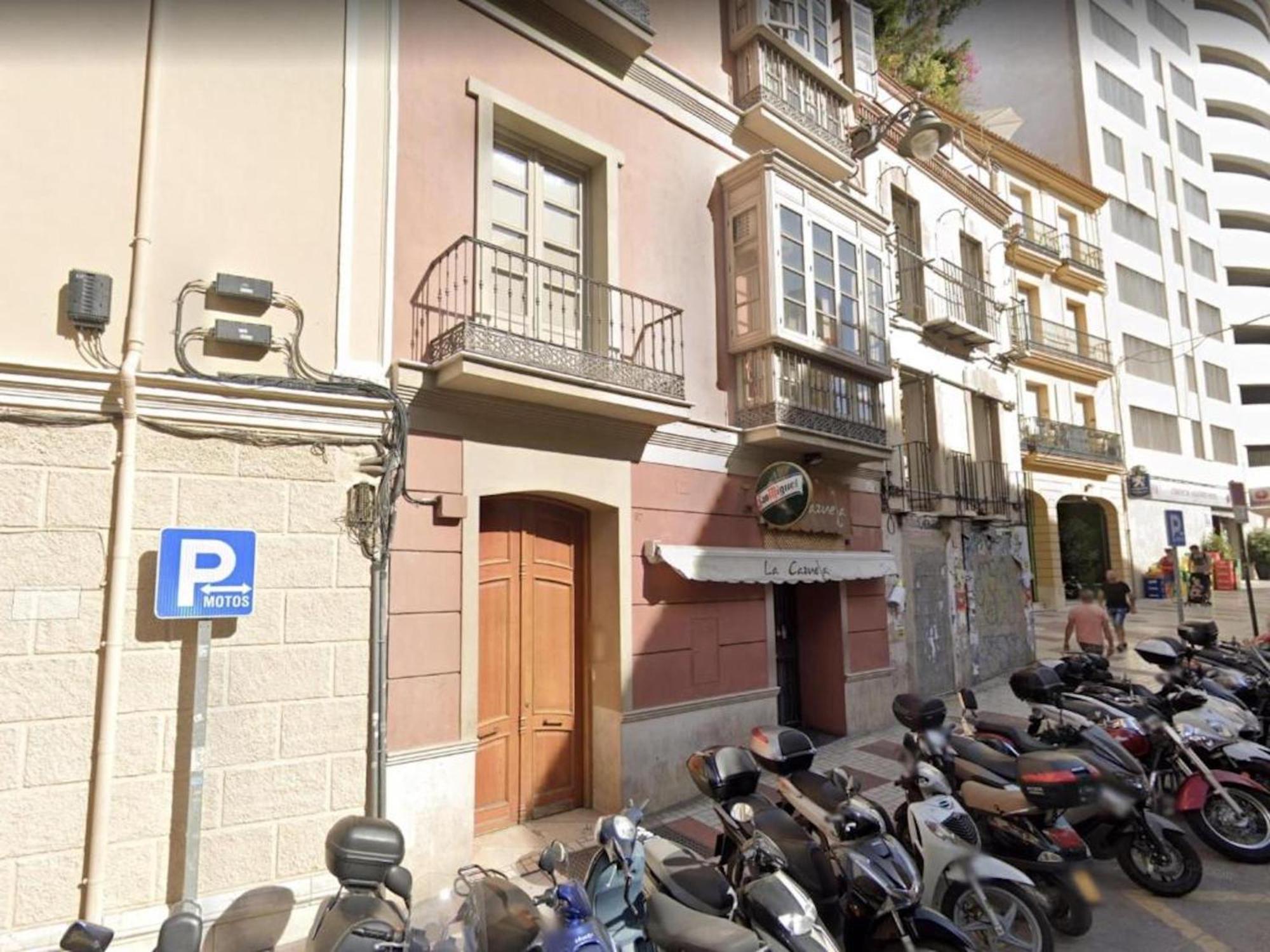 Apartments Holidays2Malaga City Center ภายนอก รูปภาพ
