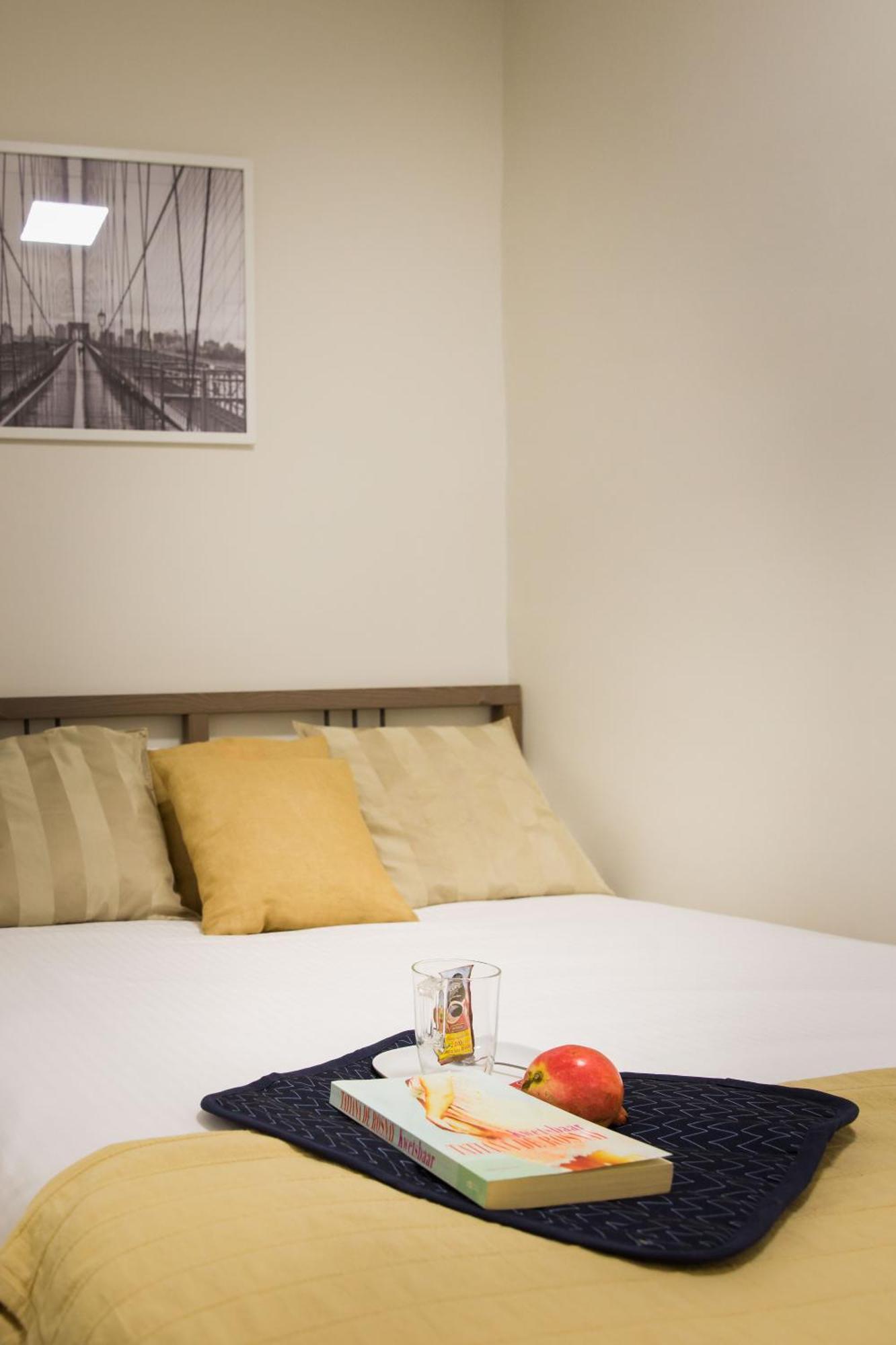 Apartments Holidays2Malaga City Center ภายนอก รูปภาพ