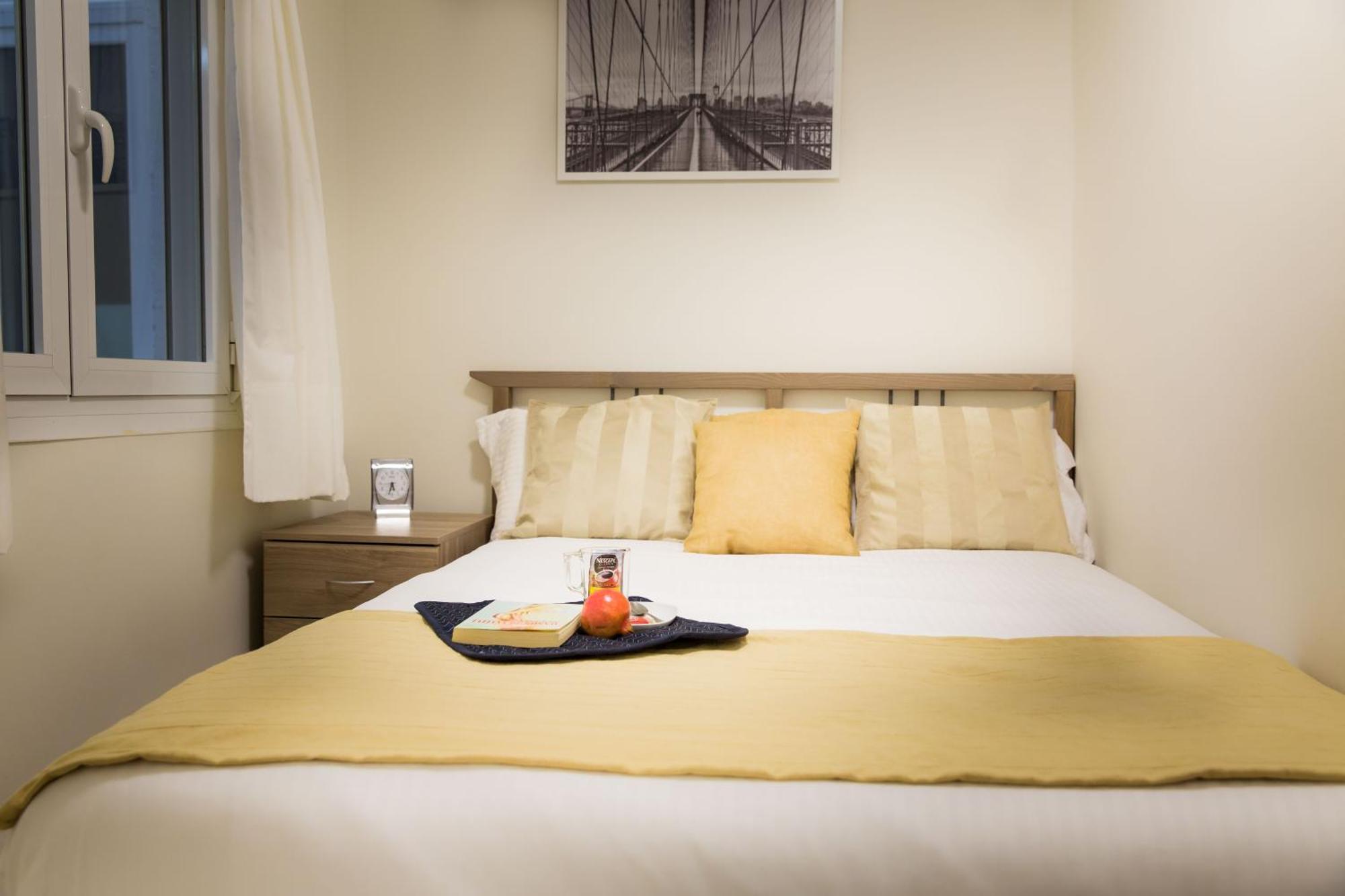 Apartments Holidays2Malaga City Center ภายนอก รูปภาพ