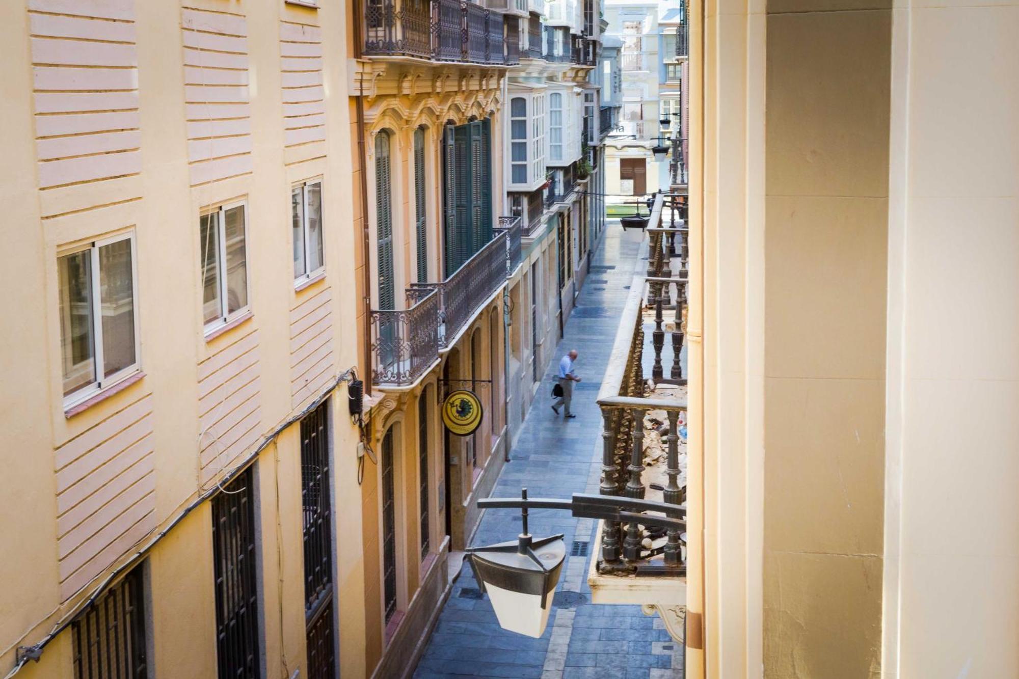 Apartments Holidays2Malaga City Center ภายนอก รูปภาพ